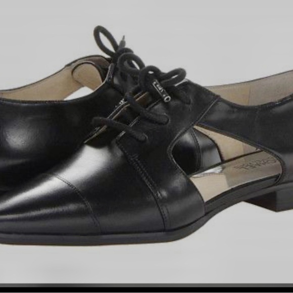 Michael Kors black Graham cut out oxford shoes - Picture 2 of 12